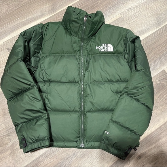 The Northface Nuptse Jacket - Picture 6 of 7
